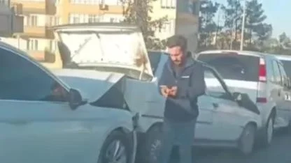 Şanlıurfa'da kaza: Araçlar birbirine girdi