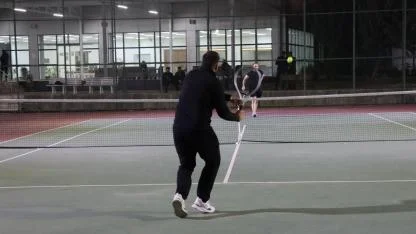 Şanlıurfa’da Öğretmenler kortta buluştu