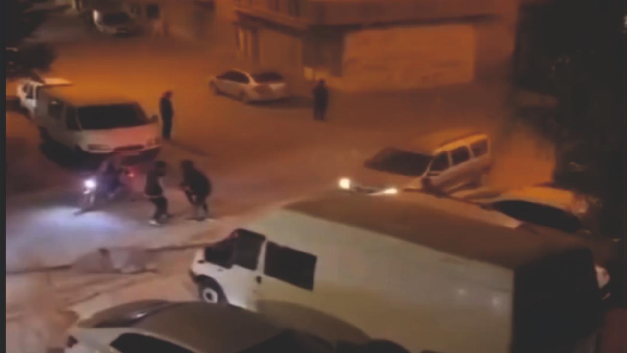 Şanlıurfa&#039;da taşlı-sopalı-bıçaklı kavga