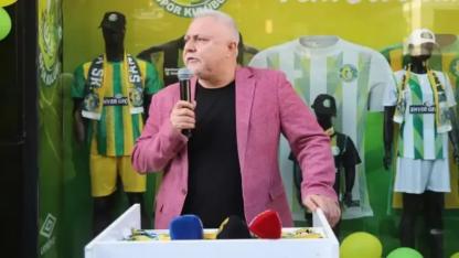 Saraçoğlu bombaladı: Birilerinden para alarak...