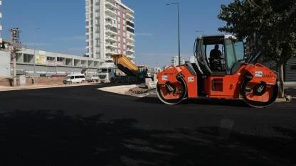 Siverek çevre yolu’nda asfaltlama çalışmaları hızla sürüyor