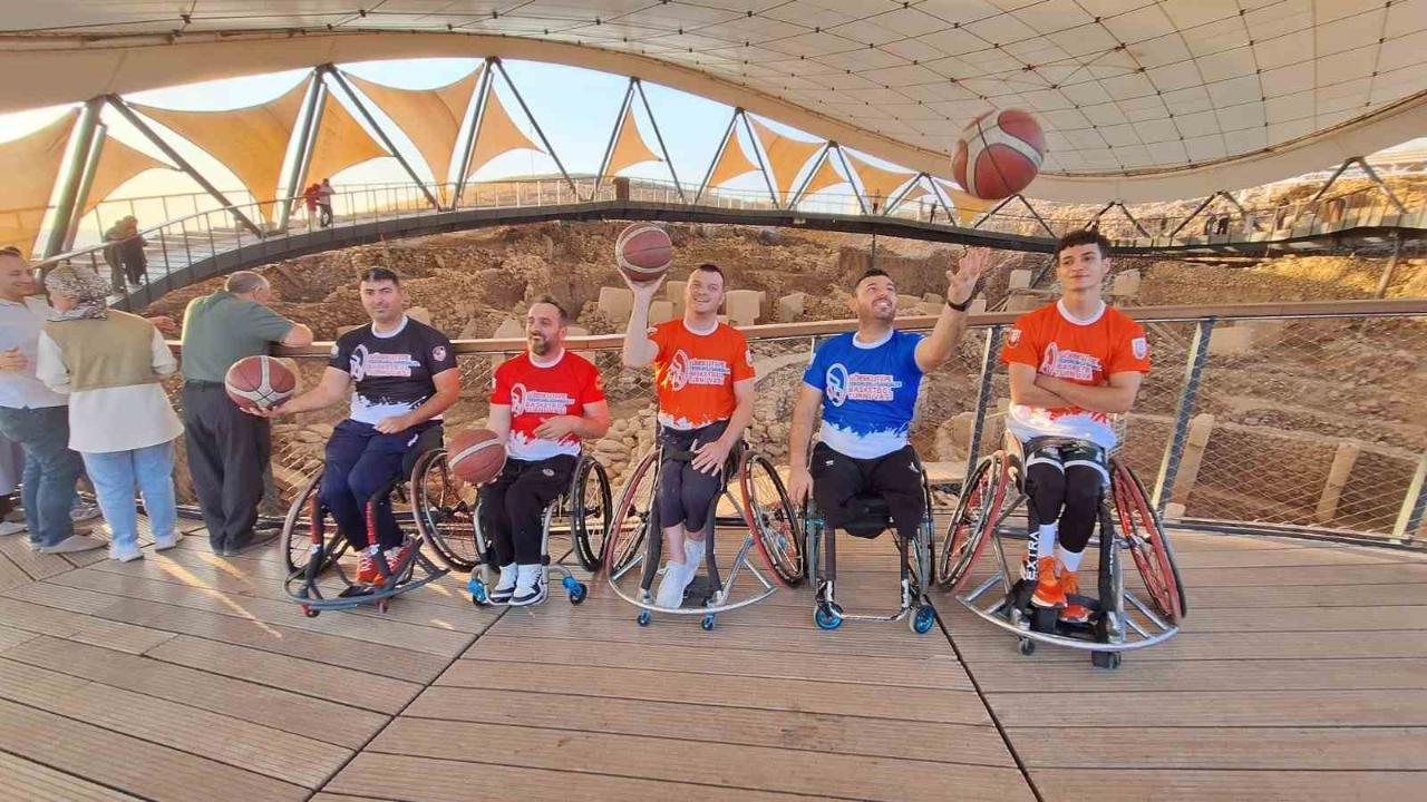 Tekerlekli Sandalye Basketbol Turnuvası öncesi takım kaptanlar, Göbeklitepe’de buluştu