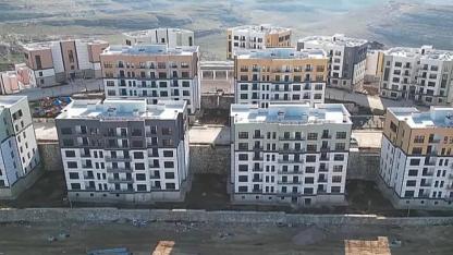 TOKİ sakinleri, sorunlarının acilen çözülmesini istiyor