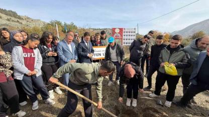 Uçak kazasında şehit olanların isimleri hatıra ormanında yaşayacak