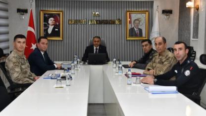 Vali Şıldak ve beraberindekiler Halfeti’nin güvenliğini ele aldı