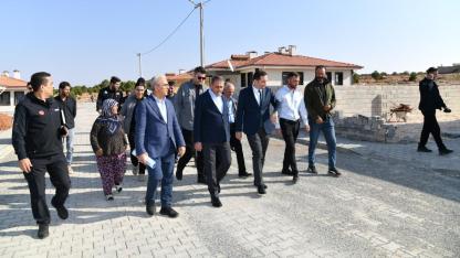 Vali Şıldak’tan deprem konutlarında inceleme