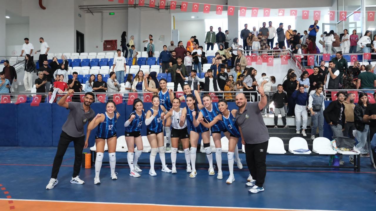 Viranşehir Kadın Voleybol Takımı, galibiyet serisini sürdürüyor