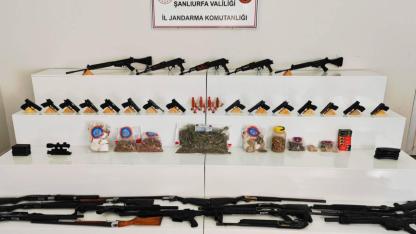 Viranşehir’de cephaneliği aratmayan manzara: 9 gözaltı