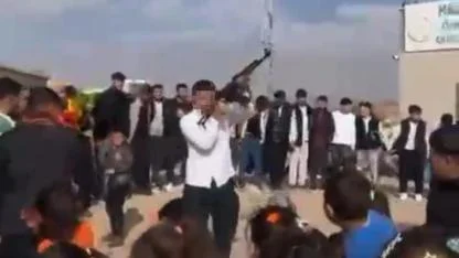 Düğünde uzun namlulu silahla havaya ateş açtı