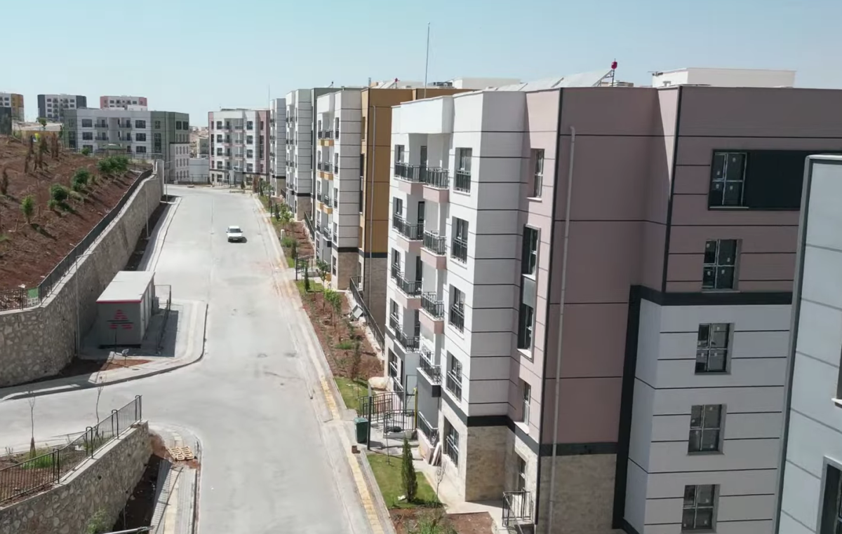 Eyyübiye'de TOKİ konutlarının teslimi sürüyor