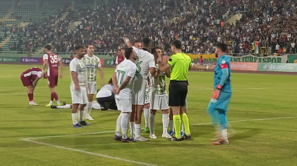 Polat'a 'hakaret' suçlaması