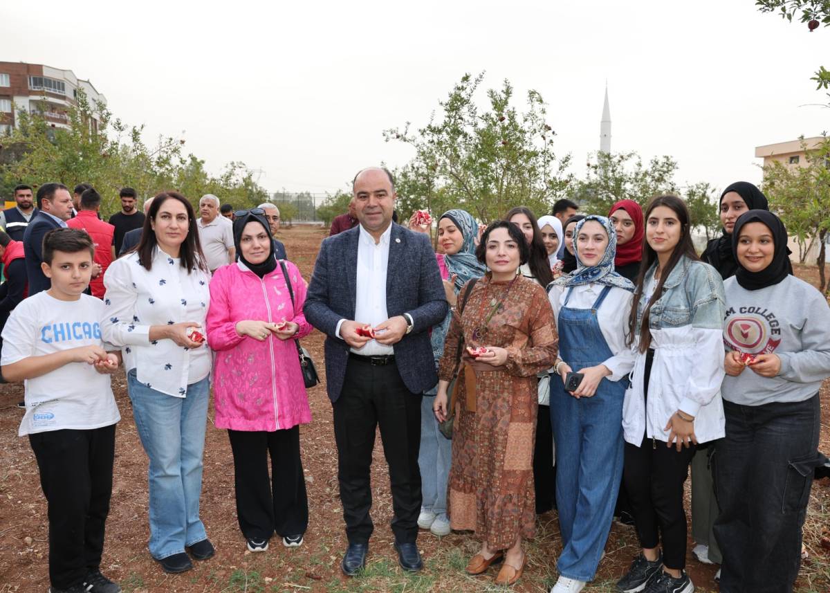 Karaköprü'de nar festivali coşkusu