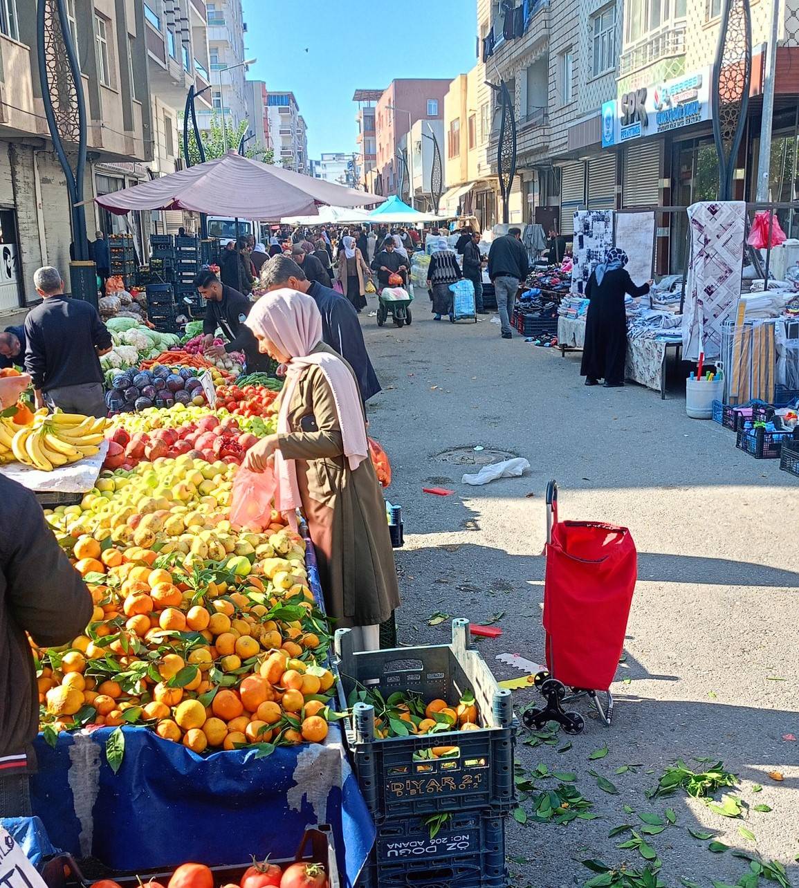 Şanlıurfa'da havalar soğudu, fiyatlar tırmandı