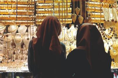 Altın yılın son ayına yükselişle başladı