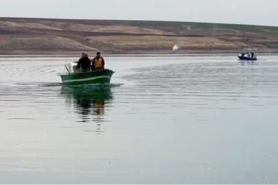 Baraj gölünde tekne alabora oldu: 5 kişiden 1’i kayıp