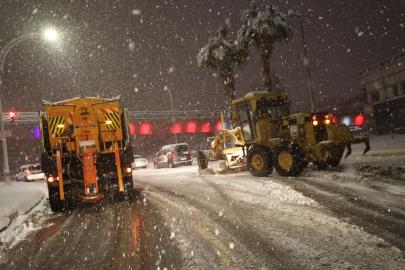 Büyükşehir Belediyesi kar mesaisinde