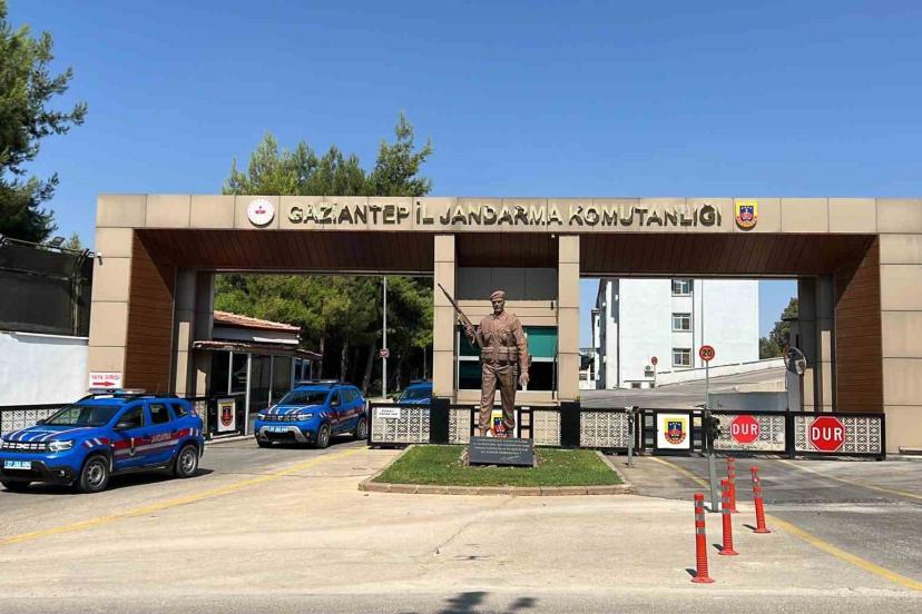 Çeşitli suçlardan aranan 2 bin 357 şahıs yakalandı