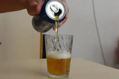 Enerji içecekleri ve fastfood tüketimi, çocuklarda karaciğer yağlanmasında artışa neden oluyor