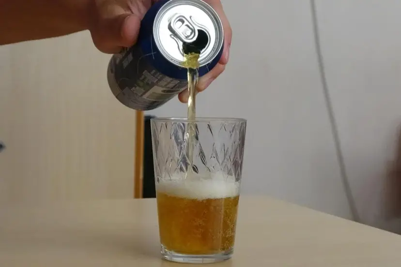 Enerji içecekleri ve fastfood tüketimi, çocuklarda karaciğer yağlanmasında artışa neden oluyor