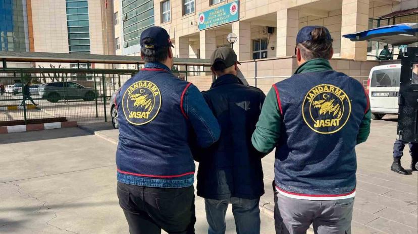 Haklarında kesinleşmiş hapis cezası bulunan 4 şahıs yakalandı