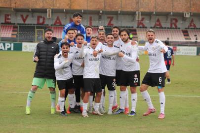 Karaköprü Belediyespor, ilk devreyi 2. sırada tamamladı