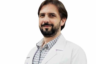 Mide ağrısı deyip geçmeyin: Kalp krizi sinyali olabilir