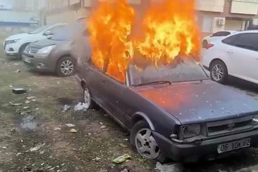 Otomobil yakan iki çocuk ifadelerinin ardından serbest bırakıldı