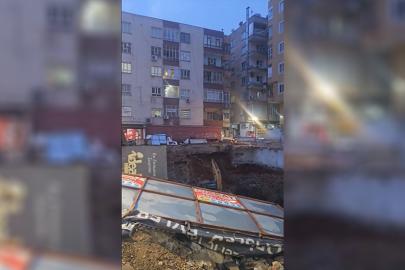 Ruhsatsız inşaat iddiası: Çevre binaların temelleri zarar gördü