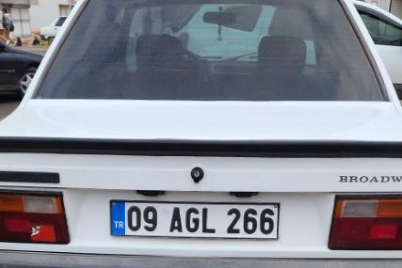 Şanlıurfa’da bir oto galeriden araç çaldılar