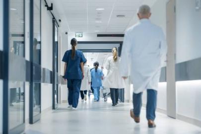 Şanlıurfa'ya 2 bin sağlık personeli atandı