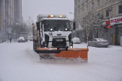 Siverek Belediyesinden karla mücadele