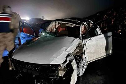 Takla atan otomobil hurdaya döndü: 1 ölü, 1 yaralı