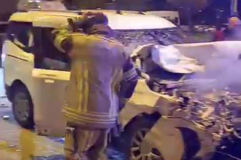 Zincirleme kaza: 3 yaralı