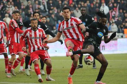 Amedspor 1 puanla yeniden lider oldu