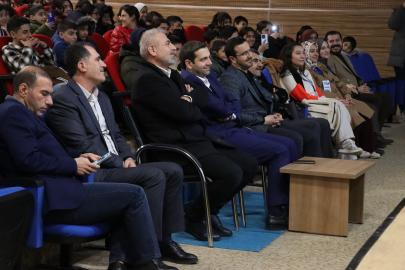 Büyükşehir, çocukların karne sevincine ortak oldu