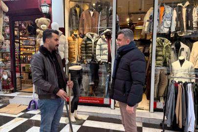 Günbegi’den kar yağışı altında esnaf ziyareti