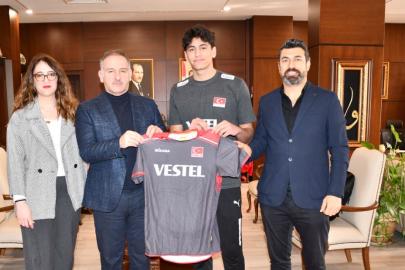 HRÜ'den Erkek Milli Takımı’na gurur veren katkı