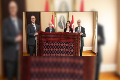 Öcalan’dan Bahçeli’ye hediye kilim