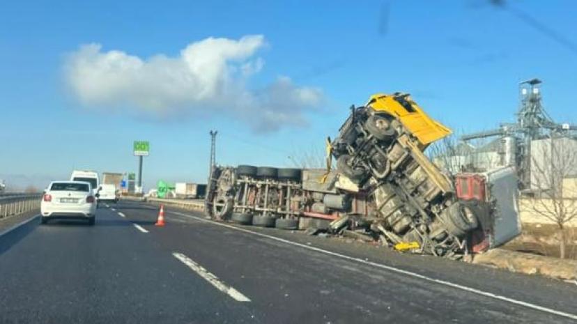 Viranşehir–Şanlıurfa yolu kazalardan geçilmedi
