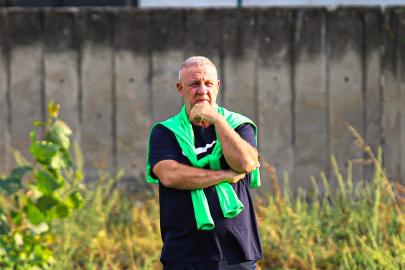 Amedspor Mesut Bakkal'a emanet