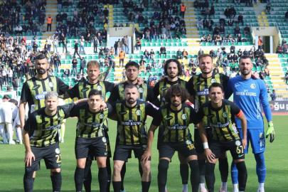 'Bu kadro çift forvet oynayabilir mi?