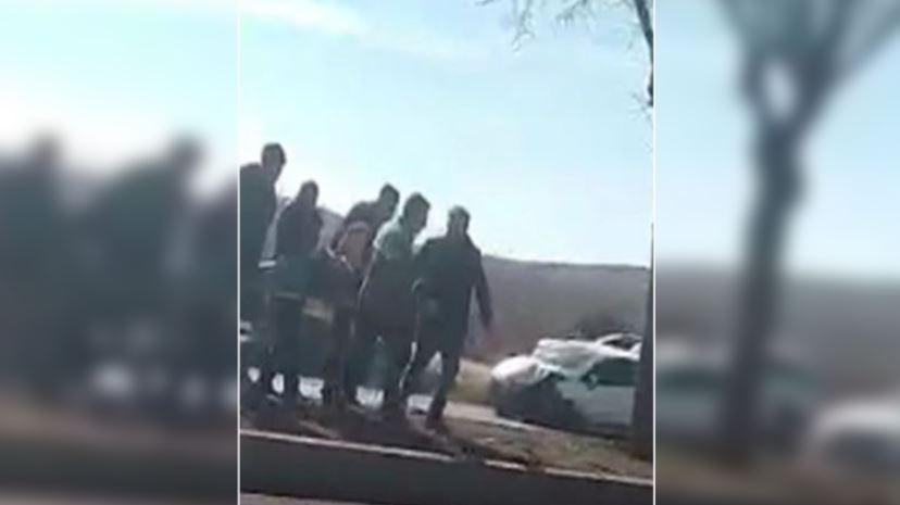 GAP Havalimanı yolunda kaza: 2 yaralı