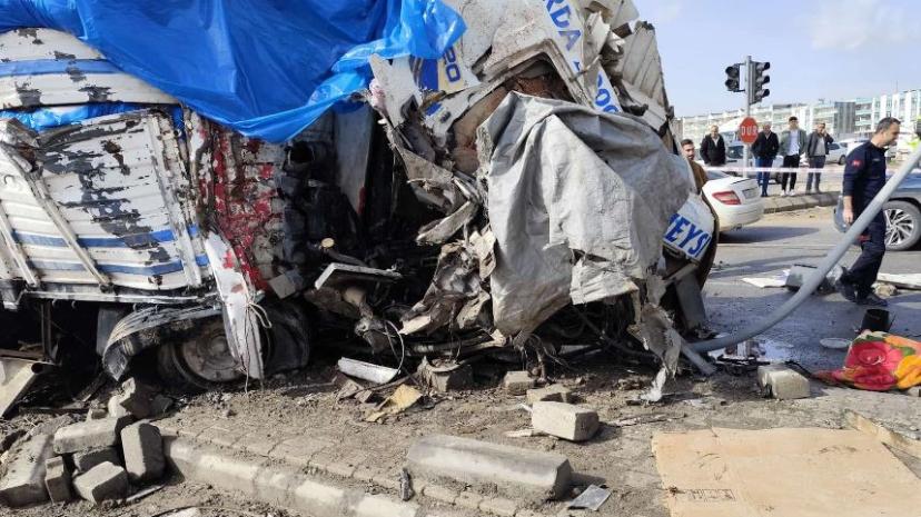 Şanlıurfa’da feci kaza: Yaralılar var