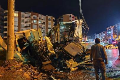 Şanlıurfalı TIR sürücüsü Balıkesir’de ölümden döndü
