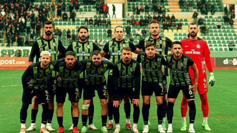 Şanlıurfaspor’da başarı ve istikrar neden gelmiyor?