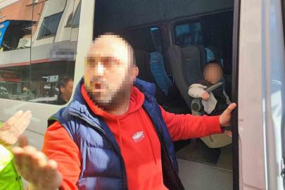 Trafik uygulamasında ceza yiyen sürücü polisi tehdit etti