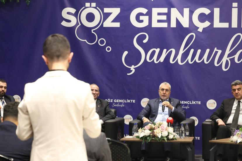 Urfalı gençler Bakana taleplerini anlattı