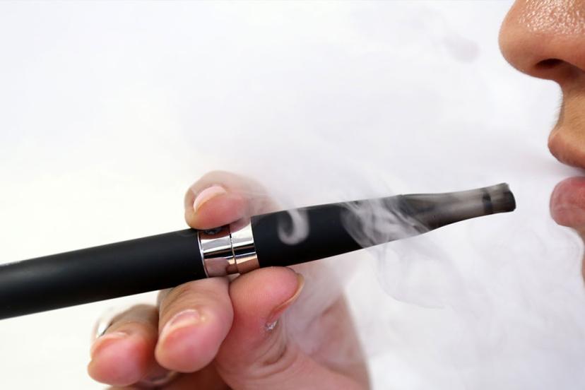 Uzmanından elektronik sigara uyarısı
