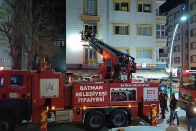 7 katlı binada korkutan yangın