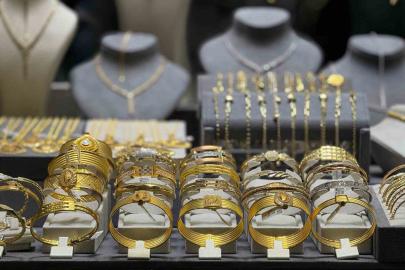 Altın fiyatlarında dalgalanma